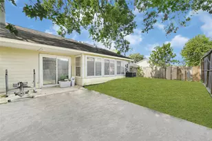 3018 Windy Royal Dr, Houston, TX 77045 - Photo 23