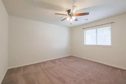 6811 Gonzales Point, Manvel, TX 77578 - Photo 23
