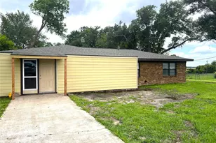 377 State Hwy 75 N, Huntsville, TX 77320 - Photo 1