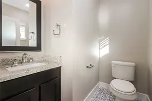 4403 Eli St, Houston, TX 77007 - Photo 9