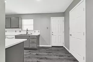 13003 Frank Ln, Stafford, TX 77477 - Photo 15