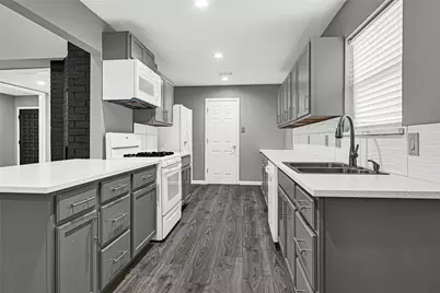 13003 Frank Lane, Stafford, TX 77477 - Photo 13