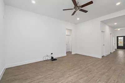 906 Golden Willow, Conroe, TX 77304 - Photo 15