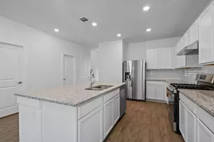906 Golden Willow, Conroe, TX 77304 - Photo 9