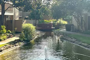 9323 Pagewood Ln, Houston, TX 77063 - Photo 29