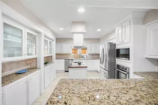 15027 Walters Rd, Houston, TX 77068 - Photo 3