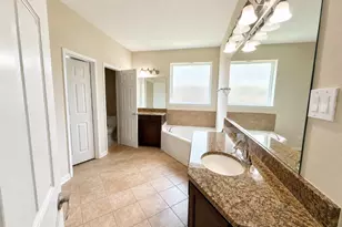 815 Arlington Pointe Dr, League City, TX 77573 - Photo 15