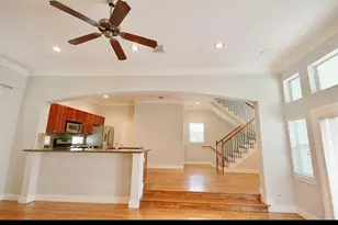 920 W 26th St, Houston, TX 77008 - Photo 9