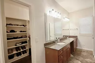 920 W 26th St, Houston, TX 77008 - Photo 31