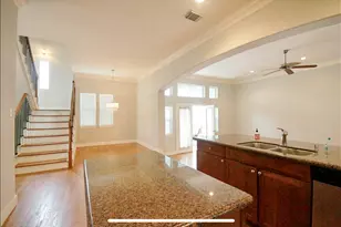 920 W 26th St, Houston, TX 77008 - Photo 13