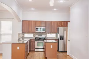920 W 26th St, Houston, TX 77008 - Photo 15