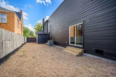 2724 Southmore Boulevard, Houston, TX 77004 - Photo 3