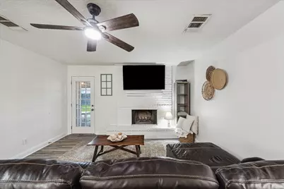 5618 Village Way Drive, Katy, TX 77493 - Photo 5