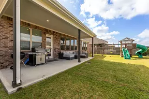 922 Shumard St, Webster, TX 77598 - Photo 39