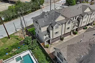 2402 Calumet St, Houston, TX 77004 - Photo 3