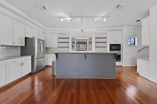 2402 Calumet St, Houston, TX 77004 - Photo 5
