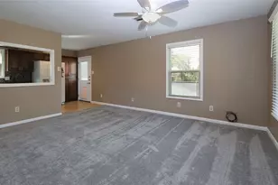 6611 Wayne Johnson Ave, Hitchcock, TX 77563 - Photo 3
