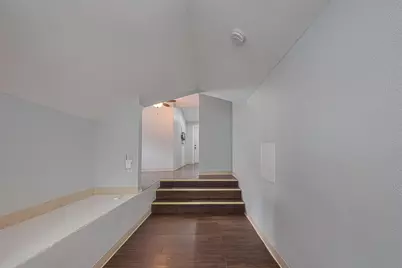 845 S Columbia Street #C, Houston, TX 77007 - Photo 7