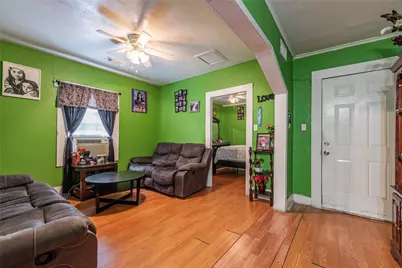 4016 Ursuline Street, Galveston, TX 77550 - Photo 9