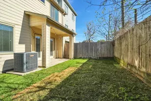 9405 Blalock Tree Ct, Houston, TX 77080 - Photo 39