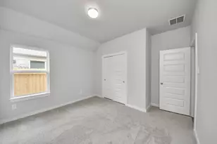 5510 Downy Oak Ln, Houston, TX 77066 - Photo 9