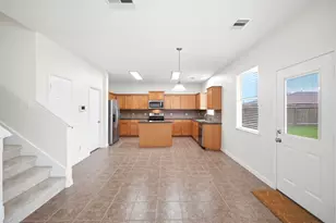 8306 Littlehip Hawthorn Dr, Baytown, TX 77523 - Photo 11