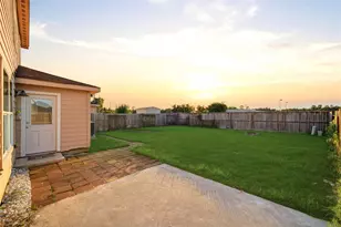 12731 Mystic Water Ln, Houston, TX 77044 - Photo 25