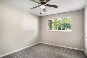 1702 Athens Dr, New Caney, TX 77357 - Photo 27