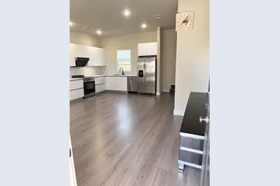 6702 Metro Boulevard #17, Houston, TX 77083 - Photo 3
