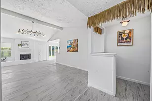 12723 Club Ln, Houston, TX 77099 - Photo 5