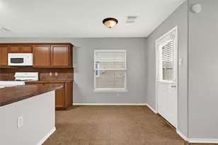 14627 Timber Cliff Ln, Cypress, TX 77429 - Photo 9