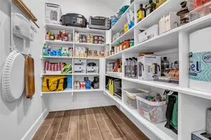 633 North Rivus Overlook Dr, Willis, TX 77318 - Photo 5