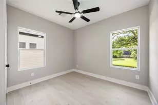 5827 Polly St, Houston, TX 77016 - Photo 21