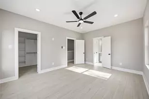 5827 Polly St, Houston, TX 77016 - Photo 15