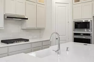 141 Cypress Pond Pl, Montgomery, TX 77316 - Photo 5