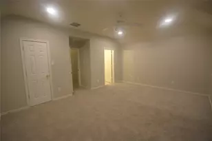 2719 Hackamore Hollow Ln, Houston, TX 77014 - Photo 13