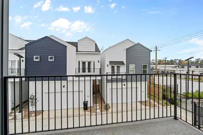 105 Tolima Dove Street, Houston, TX 77018 - Photo 19