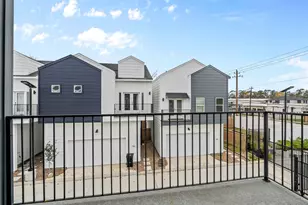 105 Tolima Dove St, Houston, TX 77018 - Photo 19