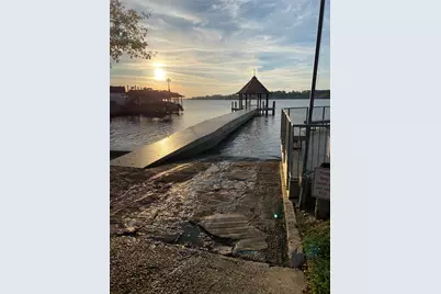 13859 Shoreline Drive, Willis, TX 77318 - Photo 19