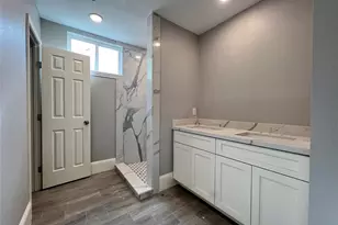231 Betral St, Houston, TX 77022 - Photo 17