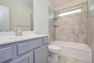 1011 Veer Dr, Crosby, TX 77532 - Photo 5