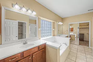 7527 Trail Hollow, Missouri City, TX 77459 - Photo 19