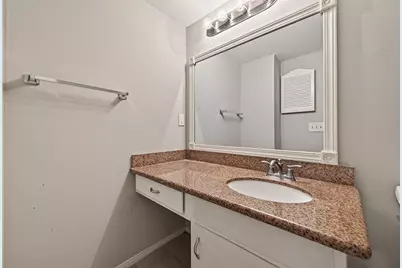 14715 Barryknoll Lane #121, Houston, TX 77079 - Photo 21