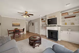 14715 Barryknoll Ln, Houston, TX 77079 - Photo 11