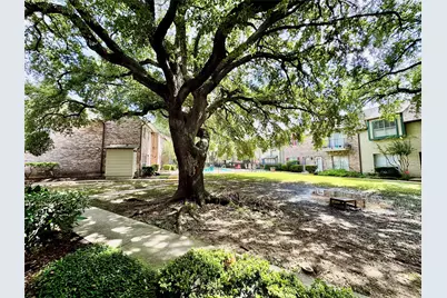 14715 Barryknoll Lane #121, Houston, TX 77079 - Photo 13