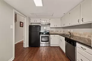 14715 Barryknoll Ln, Houston, TX 77079 - Photo 3