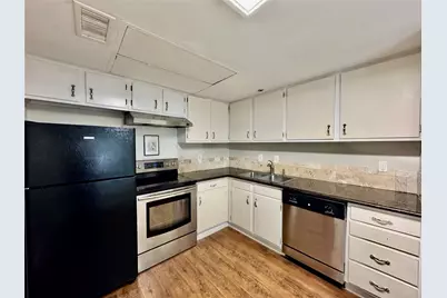 14715 Barryknoll Lane #121, Houston, TX 77079 - Photo 9