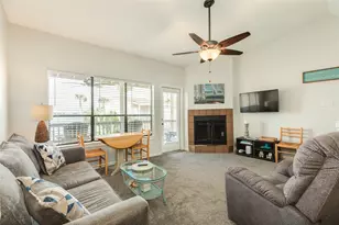 9D Dana Dr, Galveston, TX 77554 - Photo 7
