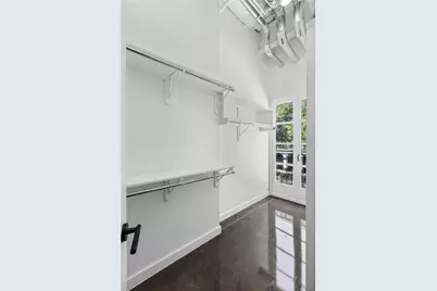 3401 Louisiana Street #202, Houston, TX 77002 - Photo 9