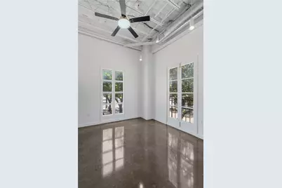 3401 Louisiana Street #202, Houston, TX 77002 - Photo 3